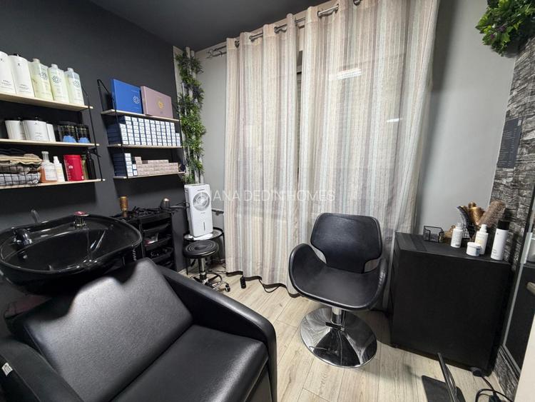 Spatiu Comercial cu Vad - Mega Mall - Sos Pantelimon - 4