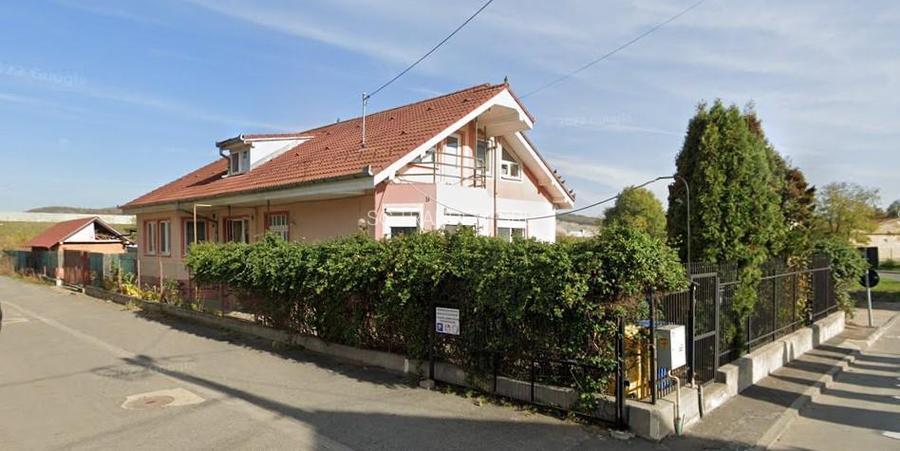 Casă Elegantă și Funcțională în Sibiu, Zona Lazaret - 2