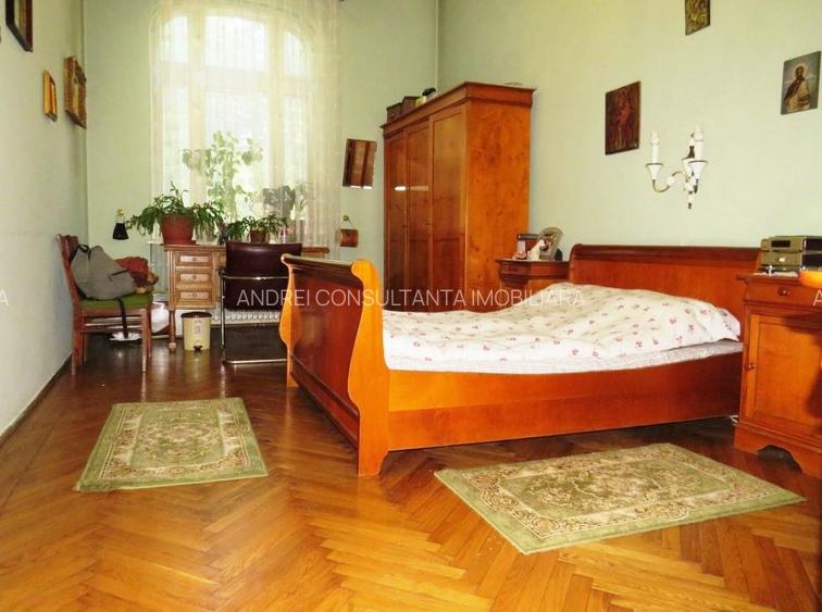 Oferta Chirie 5 camere si curte superb vila consolidata Ultracentral Bucuresti - 6