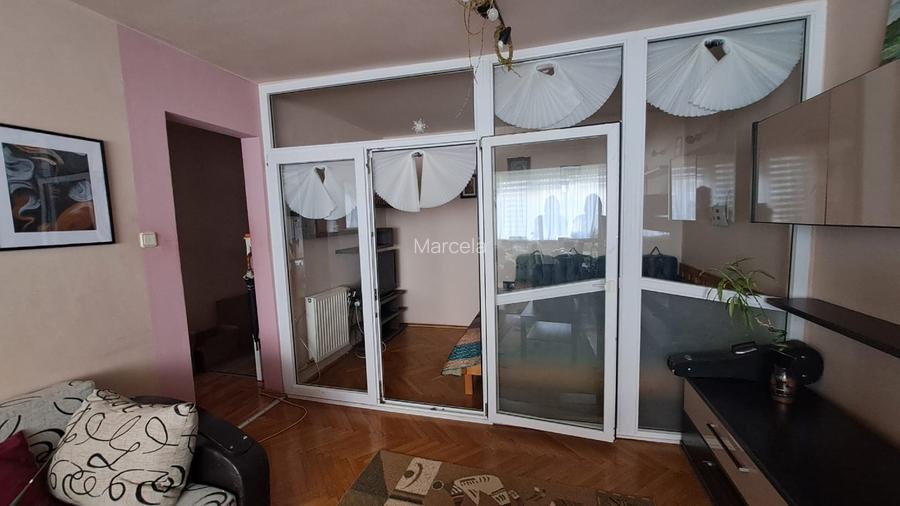 Apartament 3,5 camere, mobilat și utilat, aer condiționat, parcare - 9