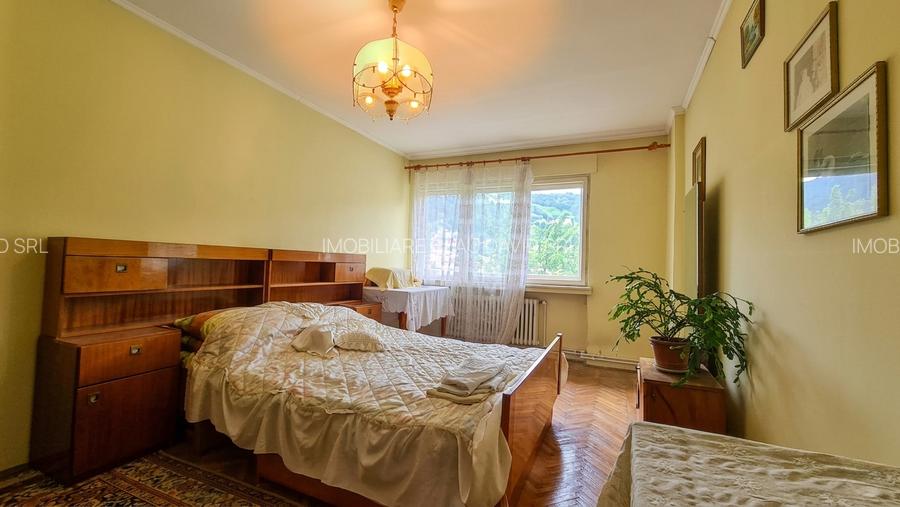 Casa Tip Vila - cu garaj - singur curte - Centru Istoric - 7