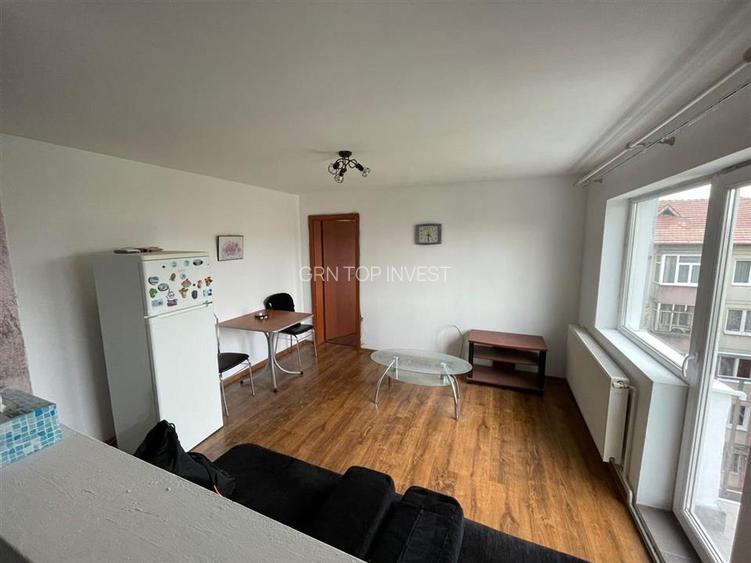 Apartament 2 camere cu balcon zona Bulevardul Mihai Viteazul - 2