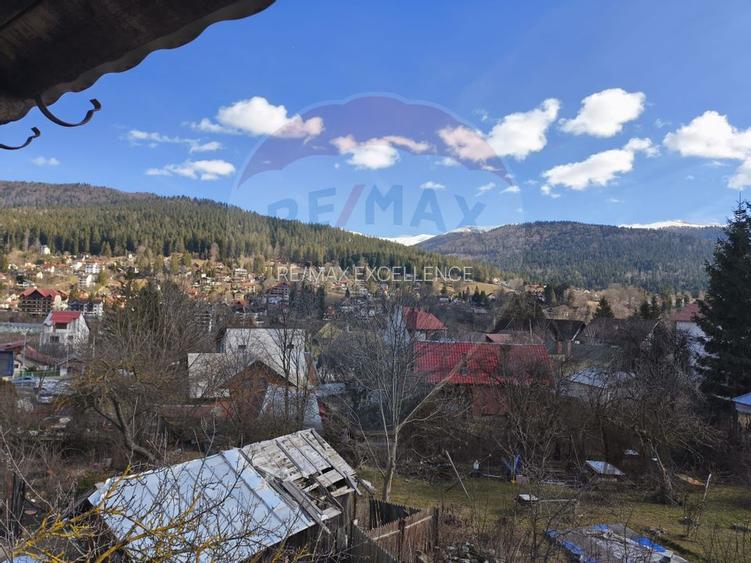 Casă / Vilă cu 5 camere de vânzare în zona Poiana Tapului - 2