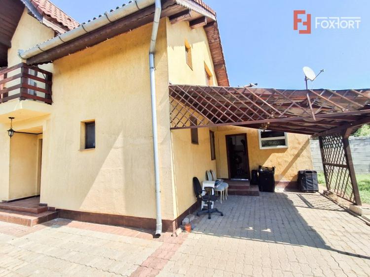 Casa individuala cu 4 camere de vanzare in Giarmata, zona Nord-Vest