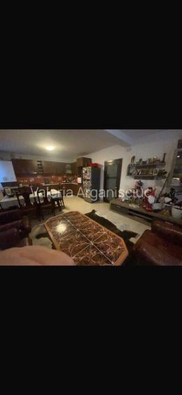 Vila mobilată și utilată ,situată în Chitila , str Nicolae Bălcescu 59 . - 12