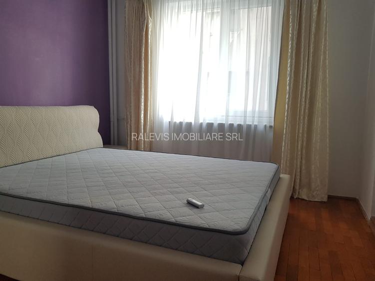 Inchiriere apartament 3 camere, metrou Bucur Obor, curat, etaj 2, 600 euro - 3