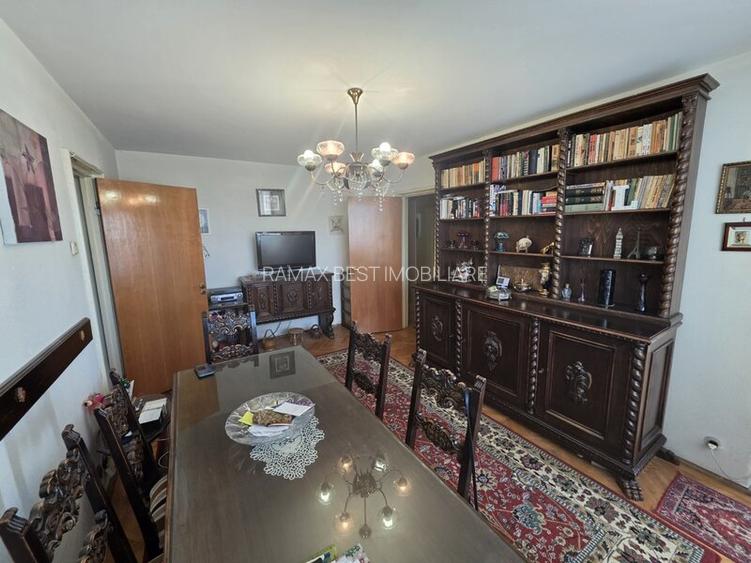 Dristor 5 minute metrou farmacia Tei, str. Parului, centrala 2 gr. sanitare - 16