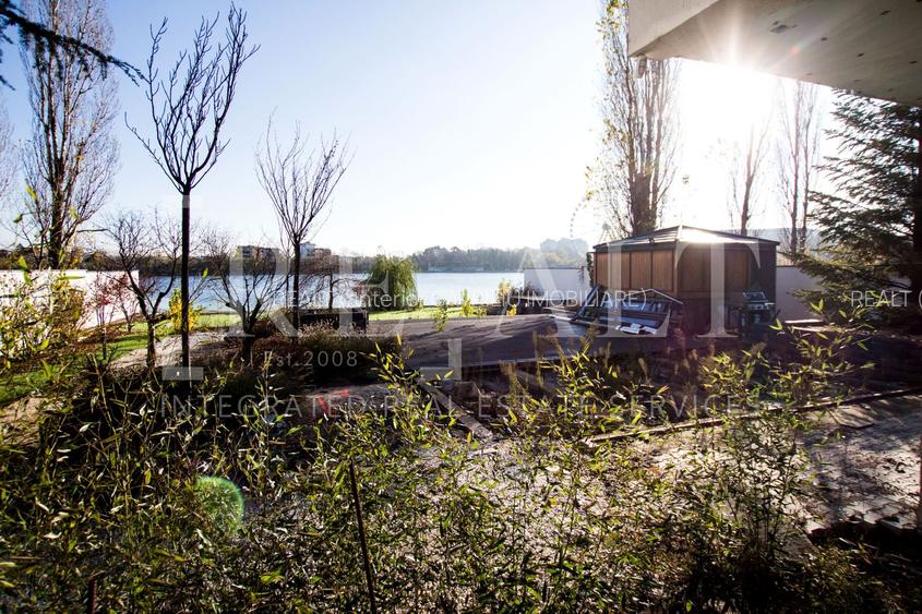 Vanzare casa. vila 7 camere | Arhitectura deosebita, Deschidere lac | Petricani - 37