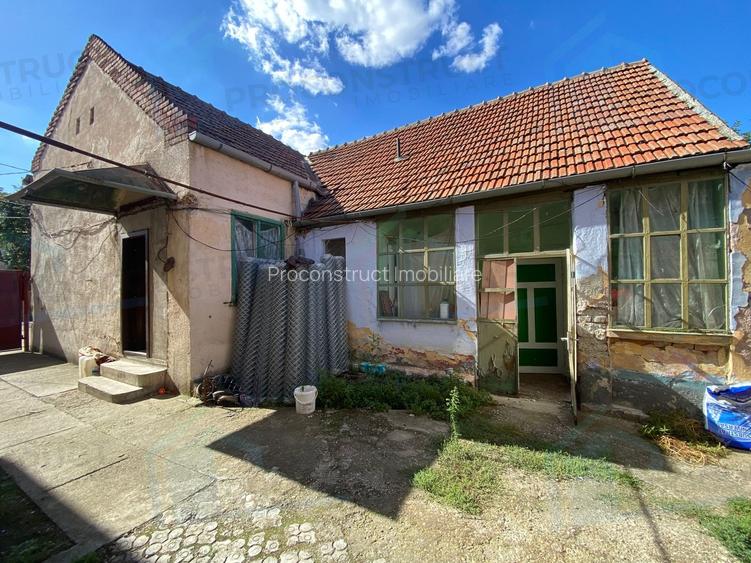 Casa cu teren 474 mp si potential de renovare – Zona Dambovita - 2