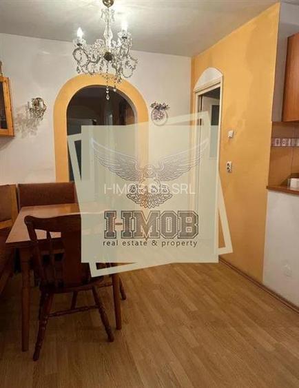 Apartament 3 camere cu balcon cartier Vasile Aaron - 2