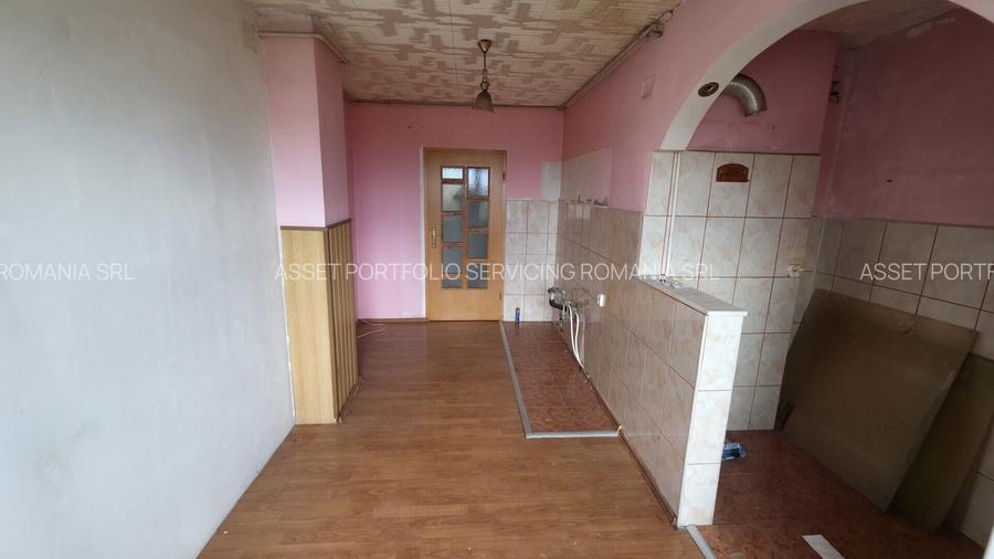 Apartament 4 camere 83.4 mp str.Victoriei, bl.114 Alba Iulia - 16