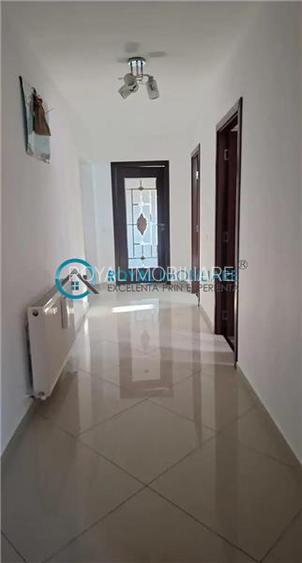 Royal Imobiliare - Vanzare casa zona Lipanesti - 5