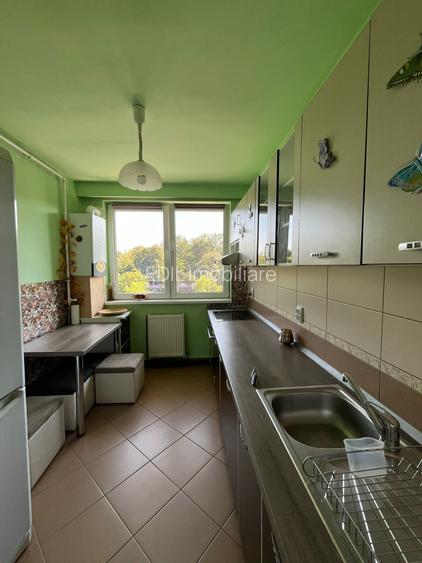 Apartament de închiriat, 3 camere, 65 mp, Central zona Parcul Central - 8
