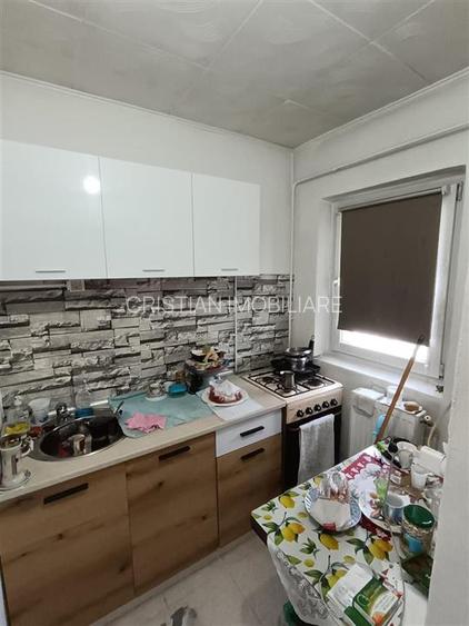 Garsoniera, zona Calarasi, Mobilata si Utilata - 3