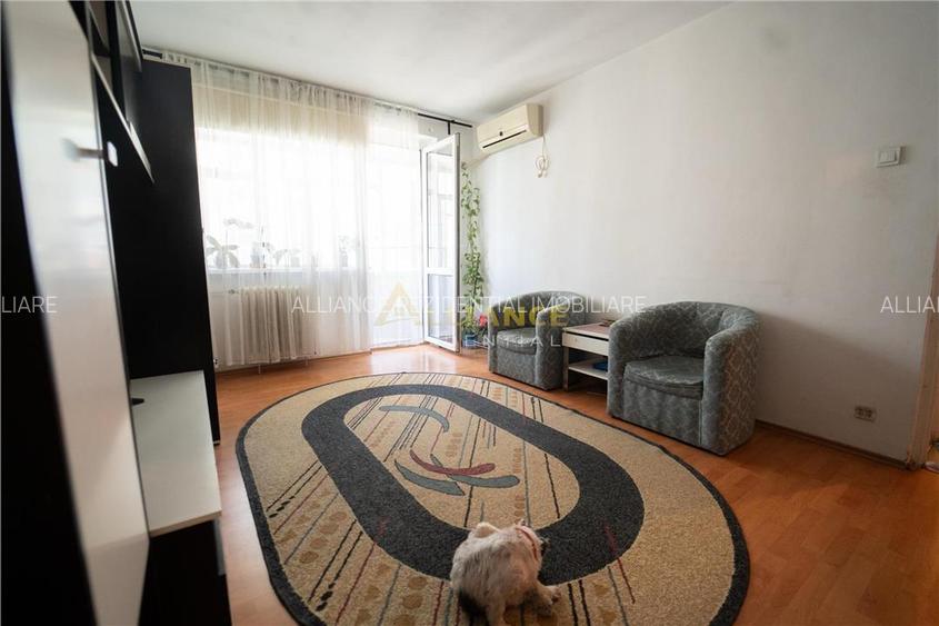 Metrou 10 minute Tineretului Apartament 3 camere - 2
