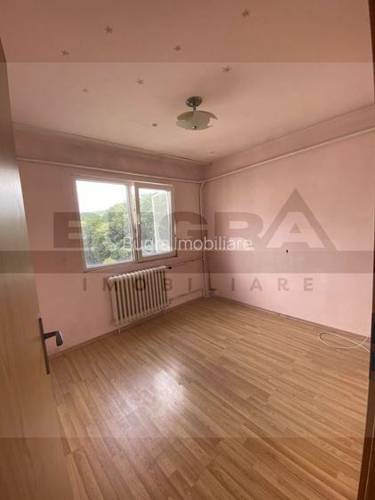 Apartament de 3 camere finisat clasic, zona strazii Parang, Manastur - 6
