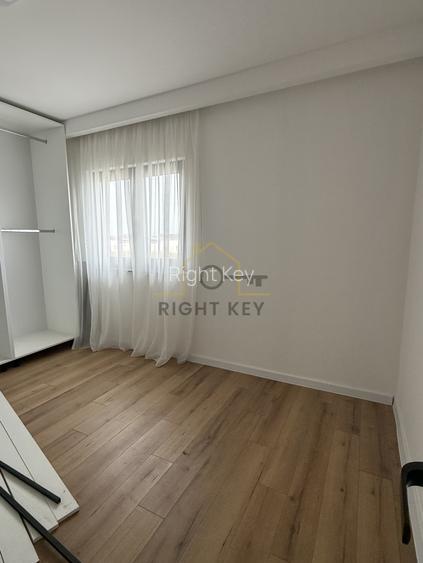 Super pret! Duplex modern 5 camere, zona rezidentiala! Comision 0%! - 13
