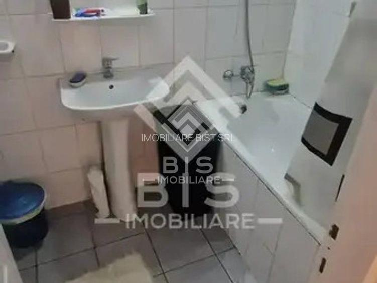 Apartament de vanzare - DECEBAL - 5