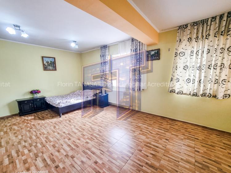 Casa 10 camere Andronache, S+P+1+M, potrivită pentru Clinică, Scoală, Azil - 11