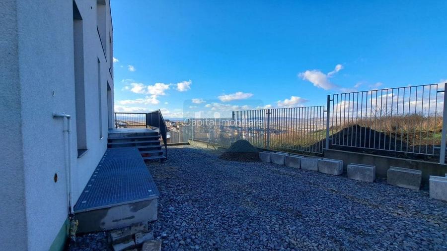 Casa remarcabila, 297 mpu, terasa pe acoperis, garaj, panorama - 17