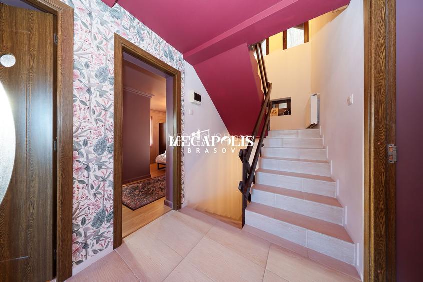 Pensiune/Vilă de vânzare în Bran | 8 camere | 180 mp - 43