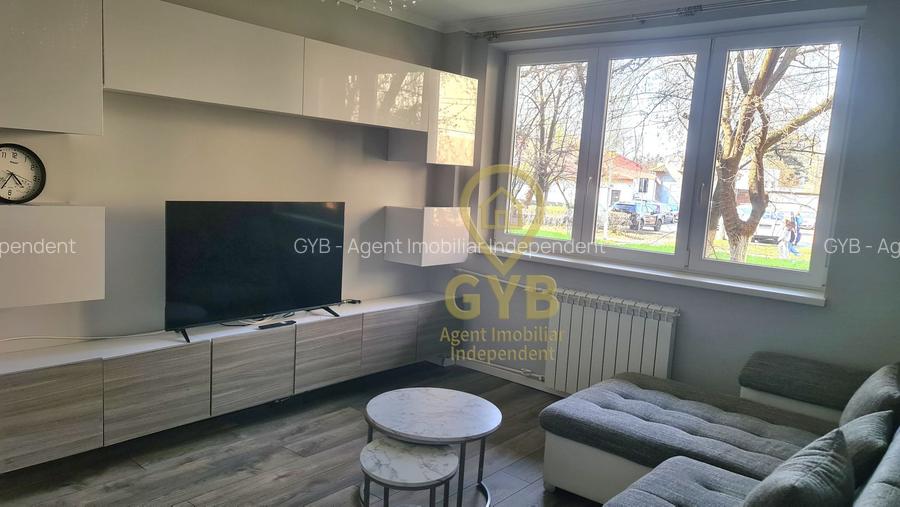 Apartament cu 3 camere renovat recent - 2