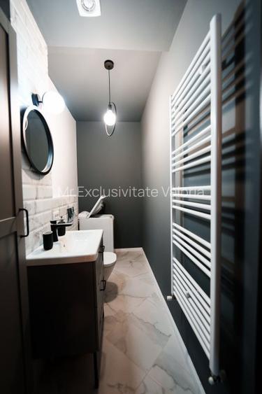 Apartament de închiriat 3 camere central - Parcare Privata - 10