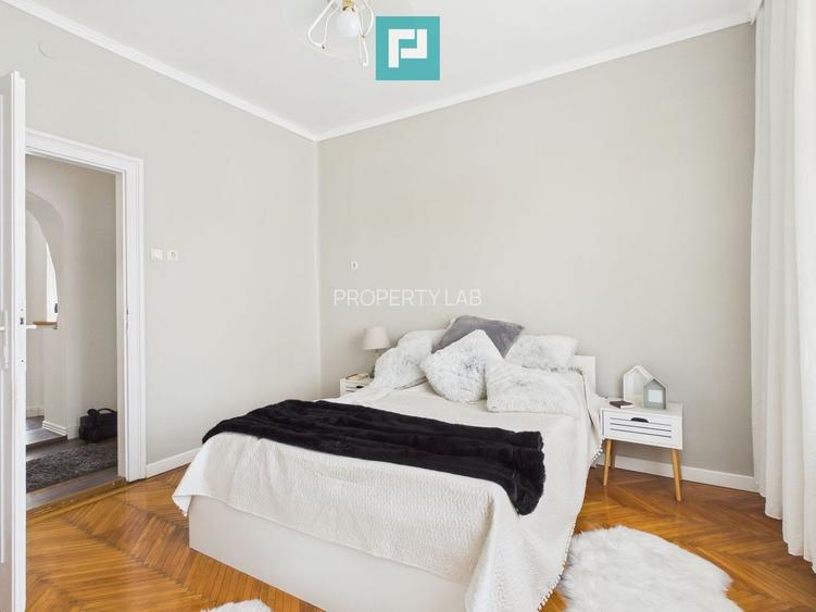 Apartament spațios în clădire ultracentrală - 9