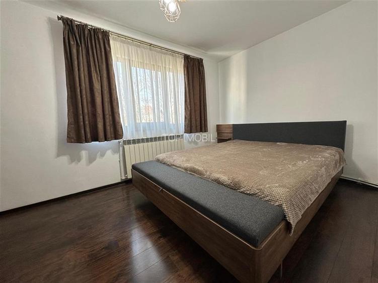 Inchiriere Apartament 3 camere Podu Ros - Palas - 9