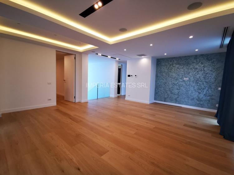 Vila impresionanta cu finisaje premium, langa padure - 14