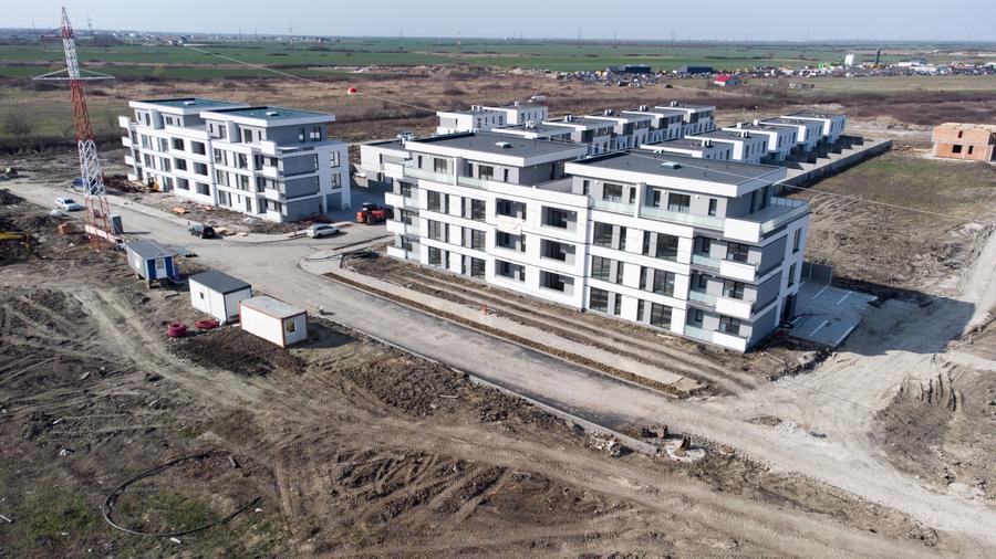 635c20bd-435b-478f-b8a9-27ea53bfc7ec - 1