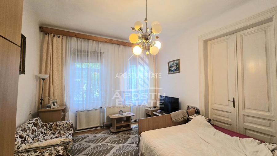 Casa cu 7 camere si 4 bai, centrala proprie, zona Odobescu - 14