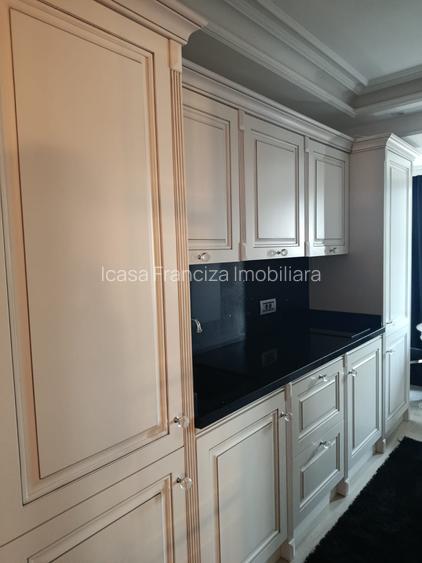 Oferim spre vânzare un apartament de lux aflat chiar în inima capitalei - 10