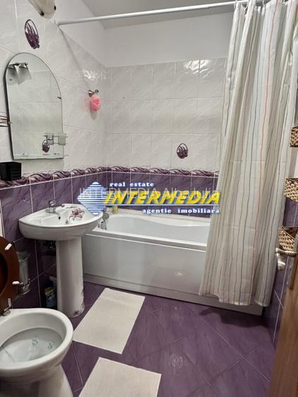 APARTAMENT 3 CAMERE I 90 MP I BLOC NOU I CENTRU I CU GARAJ I - 2