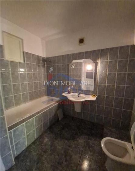 International British School - Str  Agricultori - 7