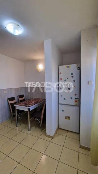 Apartament de inchiriat 2 camere utilate mobilate balcon zona Terezian - 6