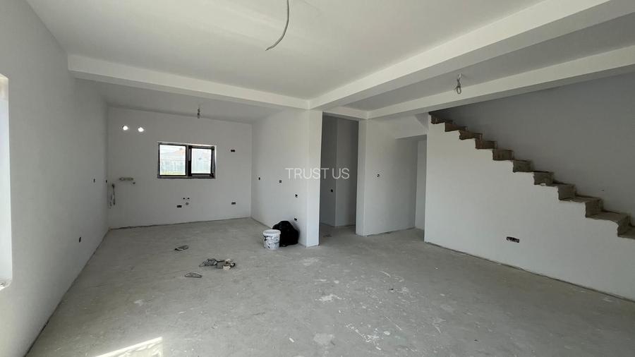 COMISION 0% | Duplex Mosnita Veche | 100 mp utili | 5 camere. - 2