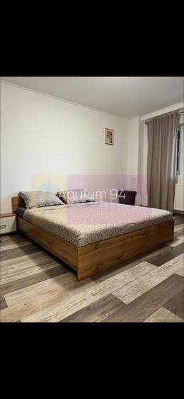 Garsoniera recent renovata si mobilata pe bdul Alexandru Obregia - 2