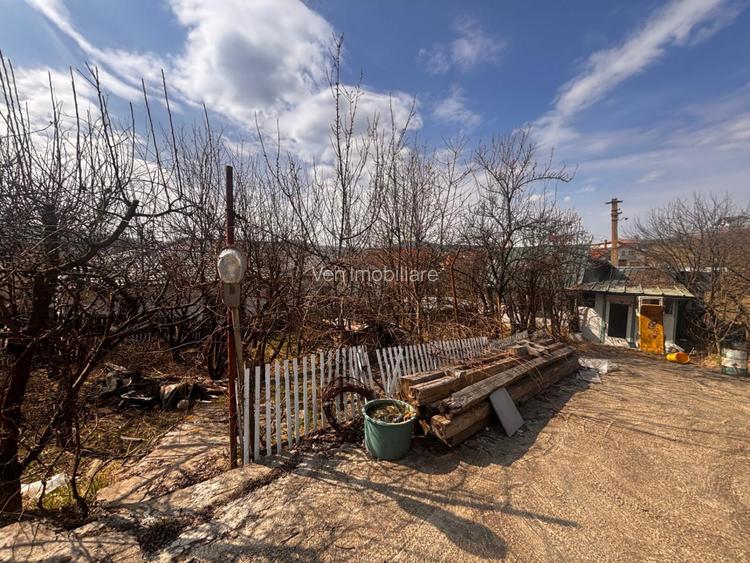 Teren în suprafață de 1000 mp, situat în zona Sigmir - 3