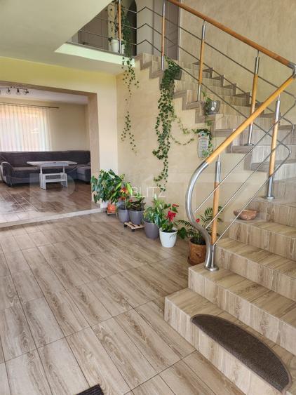 Investitie ! Casa unifamiliala, 250 mp utili, 1100 mp teren, Apahida! - 3