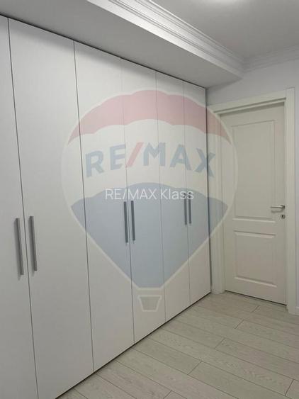 Apartament cu 2 camere de închiriat în zona 13 Septembrie - 18