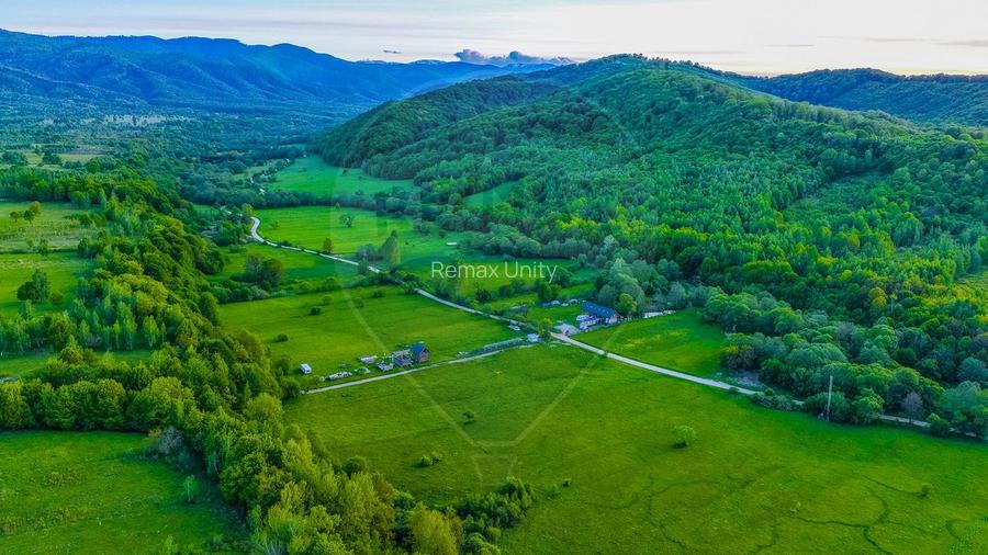 Teren 3.352 mp | Șinca Nouă | Râu | Cadrul natural superb | Comision 0 - 12