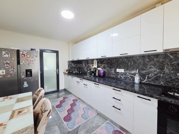 Apartament cu 4 cam transformat in 3 cam Ic Frimu etajul 1 - 7