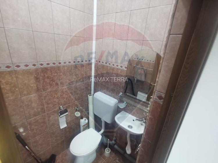 DE ÎNCHIRIAT – Spațiu comercial 34 mp, Piața Revoluției, Baia Mare - 3