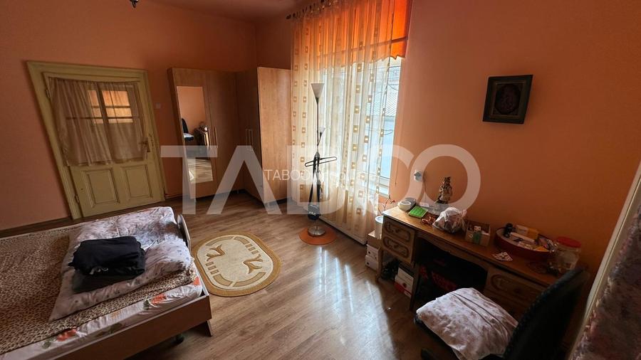 Casa individuala 5 camere acces auto teren 800 mp zona Turnisor Sibiu - 9