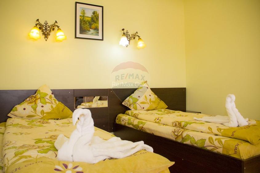 Hotel de vanzare la cateva minute de Podul Mogosoaia –Cu 40 de camere - 20
