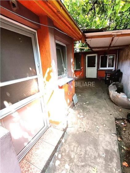 Casa 5 camere Pretabila 2 Familii, teren 176 mp, Bld Dorobantilor - 4