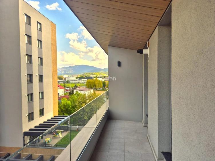 2C de inchiriat Qualis II, vis-a-vis Mall Coresi  - 10