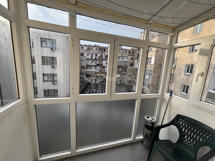 3 Camere - Centrul Vechi - Strada Doamnei - Centrala Imobil - Terasa 20 mp - 18