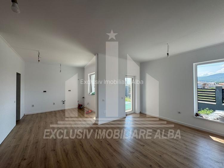 Casa individuala | 96 mp | 420 mp teren | Toate utilitatile | Orizont - 3